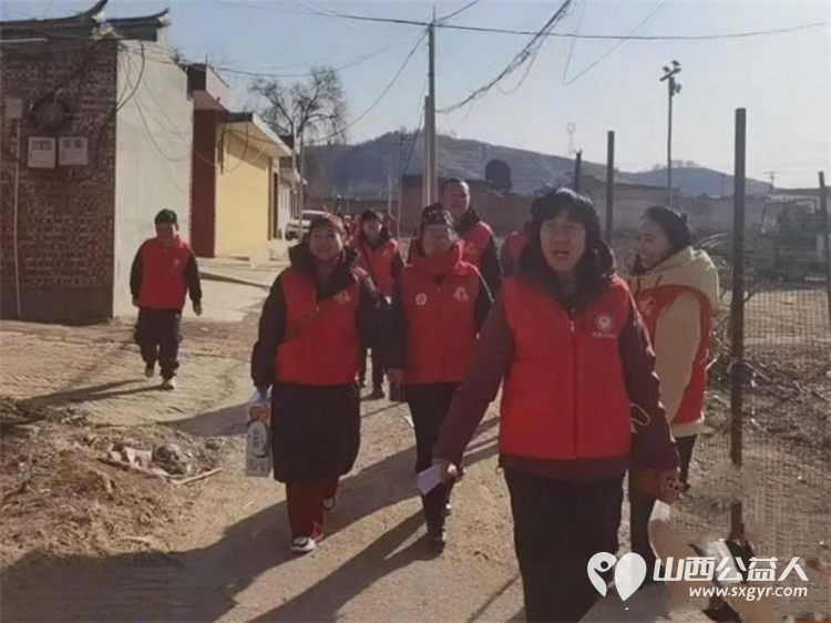 红马甲暖遍忻州乡野阳光爱心点亮新春年味 忻州阳光爱心公益团队联合增寿口腔花园街店举办这场爱心行动为8户老人们提供了物资赞助米面油花糕猪肉鸡蛋等 - 第2张 - 山西公益人 红马甲暖遍忻州乡野阳光爱心点亮新春年味 忻州阳光爱心公益团队联合增寿口腔花园街店举办这场爱心行动为8户老人们提供了物资赞助米面油花糕猪肉鸡蛋等 - 第2张