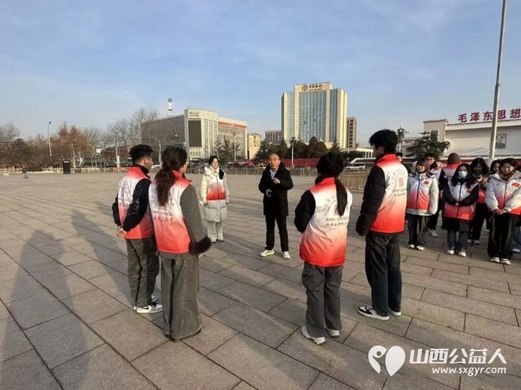 志愿同行暖人心文明出行启新篇----长治市正能量公益协会举行了文明出行志愿服务活动的启动仪式利用寒假黄金时期组织大学生志愿者为城市文明建设贡献力量 - 第22张 - 山西公益人 志愿同行暖人心文明出行启新篇----长治市正能量公益协会举行了文明出行志愿服务活动的启动仪式利用寒假黄金时期组织大学生志愿者为城市文明建设贡献力量 - 第22张