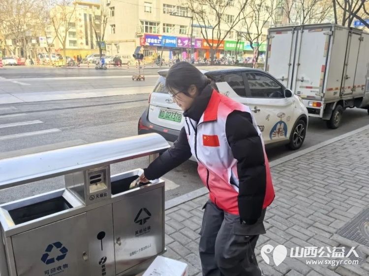 志愿同行暖人心文明出行启新篇----长治市正能量公益协会举行了文明出行志愿服务活动的启动仪式利用寒假黄金时期组织大学生志愿者为城市文明建设贡献力量 - 第30张 - 山西公益人 志愿同行暖人心文明出行启新篇----长治市正能量公益协会举行了文明出行志愿服务活动的启动仪式利用寒假黄金时期组织大学生志愿者为城市文明建设贡献力量 - 第30张