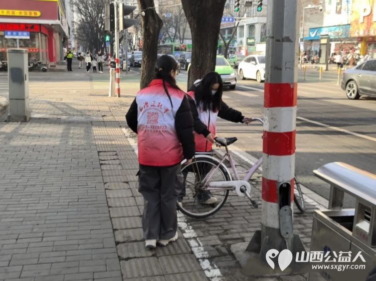 志愿同行暖人心文明出行启新篇----长治市正能量公益协会举行了文明出行志愿服务活动的启动仪式利用寒假黄金时期组织大学生志愿者为城市文明建设贡献力量 - 第19张 - 山西公益人 志愿同行暖人心文明出行启新篇----长治市正能量公益协会举行了文明出行志愿服务活动的启动仪式利用寒假黄金时期组织大学生志愿者为城市文明建设贡献力量 - 第19张