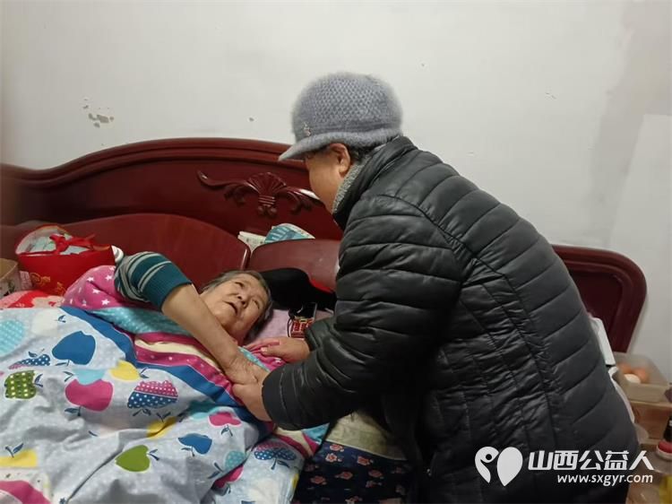 情暖马年关爱相伴太原杏花红志愿服务中心携手山西省小额贷款公司、太原市智慧社区发展中心、职工新街迎春社区及爱心人士共同开展新春慰问活动 - 第16张