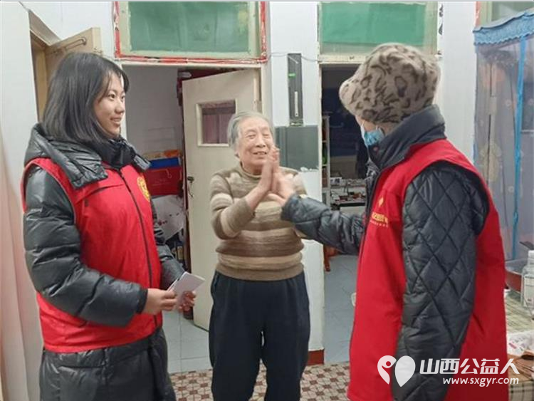 情暖马年关爱相伴太原杏花红志愿服务中心携手山西省小额贷款公司、太原市智慧社区发展中心、职工新街迎春社区及爱心人士共同开展新春慰问活动 - 第9张