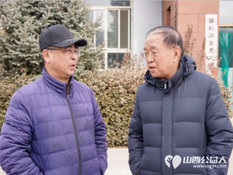 骏马踏春暖乡野 振兴联心惠民生----山西乡村振兴学会联合体赴榆次什贴村等地开展新春慰问为高龄老人行动不便的特困户送上了米面油生活物资及慰问金 - 第18张