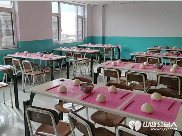 大家人寿山西分公司的志愿者马年新春到来之际来到太原市灵星社区服务中心阳曲校区陪着孩子们一起蒸花馍 - 第9张 - 山西公益人 大家人寿山西分公司的志愿者马年新春到来之际来到太原市灵星社区服务中心阳曲校区陪着孩子们一起蒸花馍 - 第9张