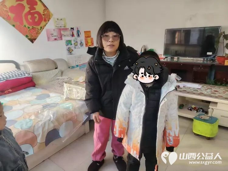聊城温情跨千里文水暖冬护童心 文水县爱心帮扶志愿者协会对接聊城爱心资源于2026年2月7日为当地困境学子成思毅送上1200元助学金与一件厚实羽绒服 - 第3张