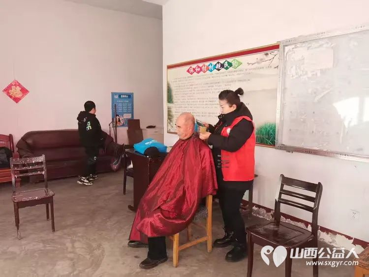 介休市敬老协会孝善行之敬老助老活动----2026年2月7日在绵山镇靳凌村为60岁以上所有老人们爱心理发义诊 - 第7张 - 山西公益人 介休市敬老协会孝善行之敬老助老活动----2026年2月7日在绵山镇靳凌村为60岁以上所有老人们爱心理发义诊 - 第7张