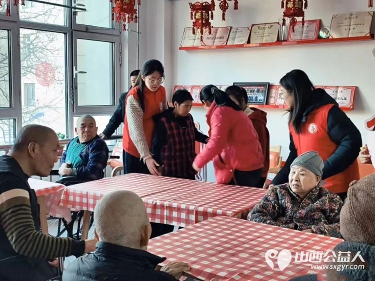 金福拓春情暖桑榆----介休市北关街道彦博路社区志愿者协会的志愿者们春节前如约而至开展了一场敬老拓印陪伴行动 - 第27张 - 山西公益人 金福拓春情暖桑榆----介休市北关街道彦博路社区志愿者协会的志愿者们春节前如约而至开展了一场敬老拓印陪伴行动 - 第27张