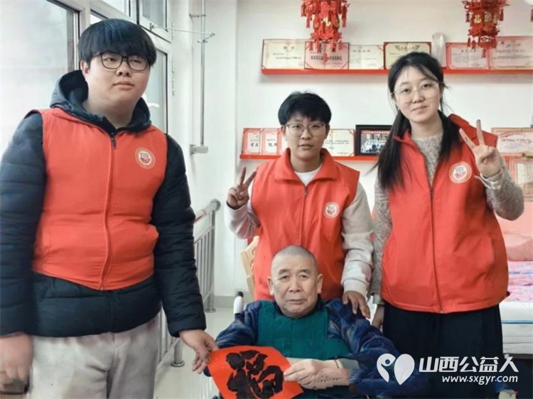 金福拓春情暖桑榆----介休市北关街道彦博路社区志愿者协会的志愿者们春节前如约而至开展了一场敬老拓印陪伴行动 - 第12张 - 山西公益人 金福拓春情暖桑榆----介休市北关街道彦博路社区志愿者协会的志愿者们春节前如约而至开展了一场敬老拓印陪伴行动 - 第12张
