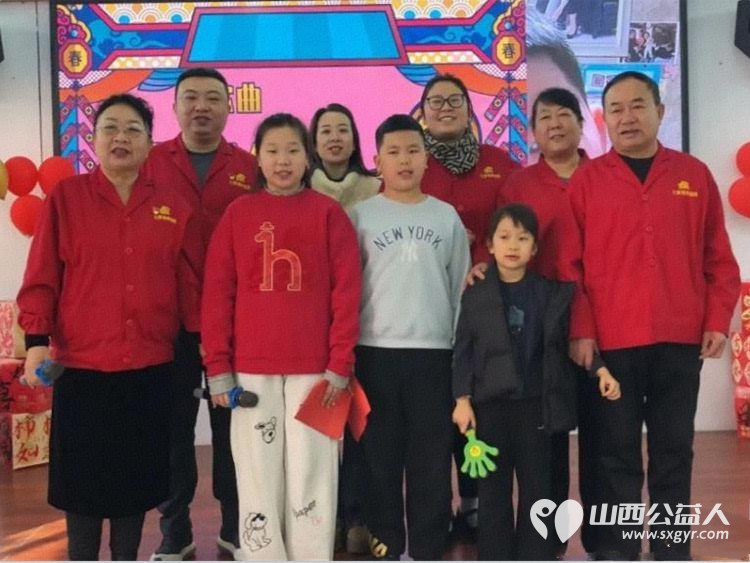 迎新春聚天伦----太原市杏花岭区比家美慈爱养护院2026年新春联欢会圆满举行用心用情做好服务让每一位老人都能在这里安享幸福晚年 - 第2张