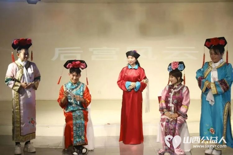 择初心为锚十七载爱在吕梁 吕梁市离石区青年志愿者协会2025年会圆满落幕十七载风雨兼程续写一城温暖华章共赴新岁公益之约 - 第16张 - 山西公益人 择初心为锚十七载爱在吕梁 吕梁市离石区青年志愿者协会2025年会圆满落幕十七载风雨兼程续写一城温暖华章共赴新岁公益之约 - 第16张