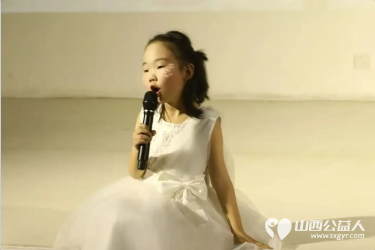 择初心为锚十七载爱在吕梁 吕梁市离石区青年志愿者协会2025年会圆满落幕十七载风雨兼程续写一城温暖华章共赴新岁公益之约 - 第20张 - 山西公益人 择初心为锚十七载爱在吕梁 吕梁市离石区青年志愿者协会2025年会圆满落幕十七载风雨兼程续写一城温暖华章共赴新岁公益之约 - 第20张