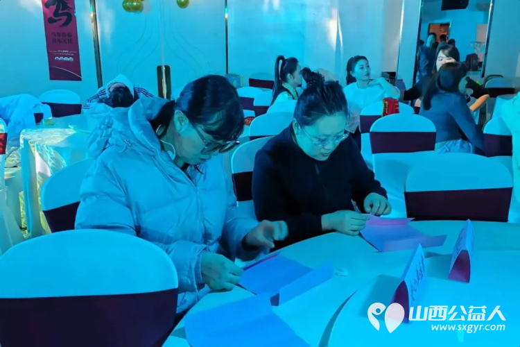 择初心为锚十七载爱在吕梁 吕梁市离石区青年志愿者协会2025年会圆满落幕十七载风雨兼程续写一城温暖华章共赴新岁公益之约 - 第35张 - 山西公益人 择初心为锚十七载爱在吕梁 吕梁市离石区青年志愿者协会2025年会圆满落幕十七载风雨兼程续写一城温暖华章共赴新岁公益之约 - 第35张