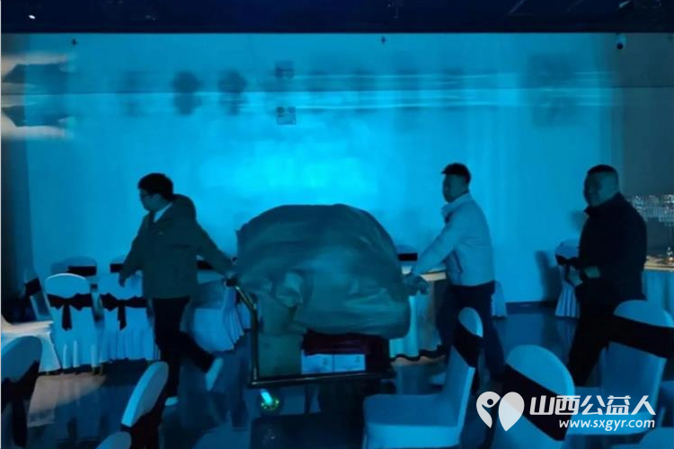 择初心为锚十七载爱在吕梁 吕梁市离石区青年志愿者协会2025年会圆满落幕十七载风雨兼程续写一城温暖华章共赴新岁公益之约 - 第43张 - 山西公益人 择初心为锚十七载爱在吕梁 吕梁市离石区青年志愿者协会2025年会圆满落幕十七载风雨兼程续写一城温暖华章共赴新岁公益之约 - 第43张