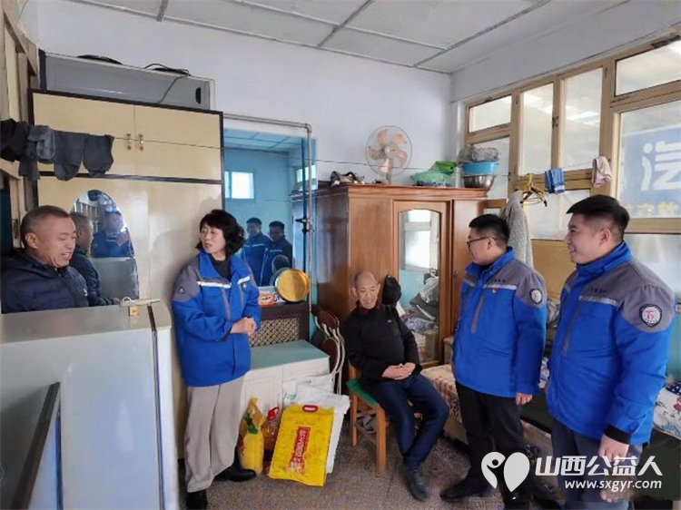 山西天宝科工股份有限公司开展新春送温暖活动走访慰问定襄县北关村困难群众困难大学生老党员及公司困难职工家庭送上慰问品慰问金与新春祝福 - 第18张 - 山西公益人 山西天宝科工股份有限公司开展新春送温暖活动走访慰问定襄县北关村困难群众困难大学生老党员及公司困难职工家庭送上慰问品慰问金与新春祝福 - 第18张