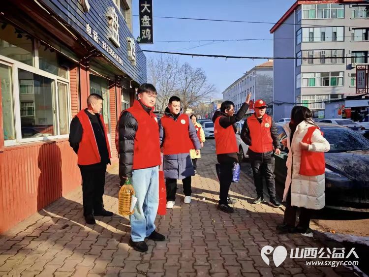 走访慰问困难户真情帮扶暖人心 长治市上党区义工协会联合一品源合作社开展困难家庭走访慰问困难户活动给困难家庭送去米面油对联等慰问品 - 第8张