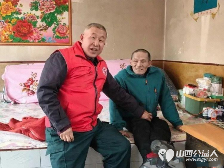 小年暖潮涌秀容志愿丹心润寒冬 忻州市秀容志愿服务中心的志愿者们携着沉甸甸的物资与沉甸甸的牵挂踏上秀容公益暖冬行走访之路 - 第8张 - 山西公益人 小年暖潮涌秀容志愿丹心润寒冬 忻州市秀容志愿服务中心的志愿者们携着沉甸甸的物资与沉甸甸的牵挂踏上秀容公益暖冬行走访之路 - 第8张