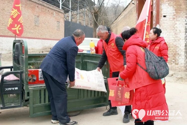 大美忻州文旅志愿者服务队春节前夕赴清泉村开展暖心帮扶行动不仅给予了三户家庭物质上的支持更通过面对面的交流与陪伴传递了精神上的慰藉 - 第4张