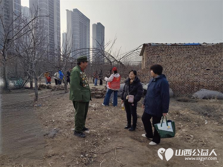 春风化雨润田畴----太原市新时代志愿服务中心赵海生雷锋团农耕志愿行活动在贾家寨山西特色水果采摘园举行 - 第5张