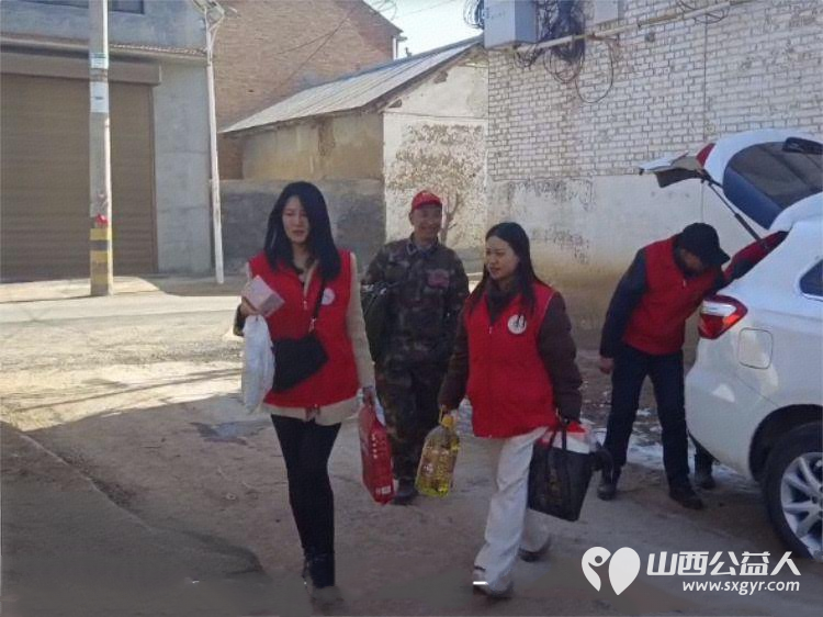 情暖新春爱伴童行 长治市善泽留守困境儿童救助协会开展关爱困境儿童暖心活动 在刘保老师、临风堂书画李静校长带领下为4户困难家庭7名孩子送去新春关怀 - 第2张