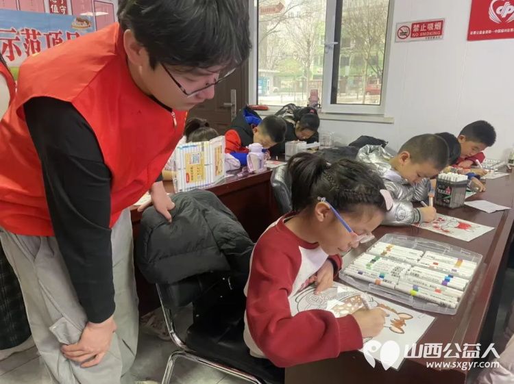 返家乡志愿行----太原市古交市众熙公益协会青年志愿者开展青春助力伙伴计划暖心守护童心成长深耕儿童服务传递公益温暖让志愿之花在古交持续绽放 - 第7张 - 山西公益人 返家乡志愿行----太原市古交市众熙公益协会青年志愿者开展青春助力伙伴计划暖心守护童心成长深耕儿童服务传递公益温暖让志愿之花在古交持续绽放 - 第7张