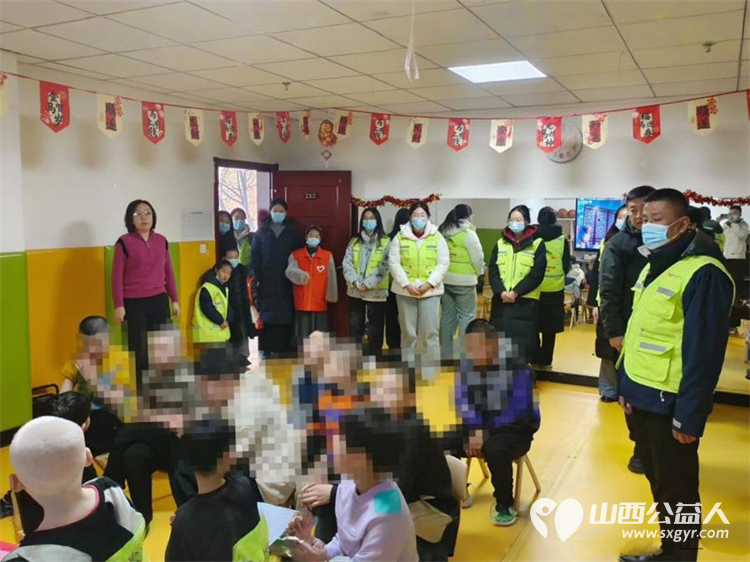 晋中新青年高校志愿者联合服务中心组织志愿者新春走基层慰问福利院儿童 - 第3张 - 山西公益人 晋中新青年高校志愿者联合服务中心组织志愿者新春走基层慰问福利院儿童 - 第3张