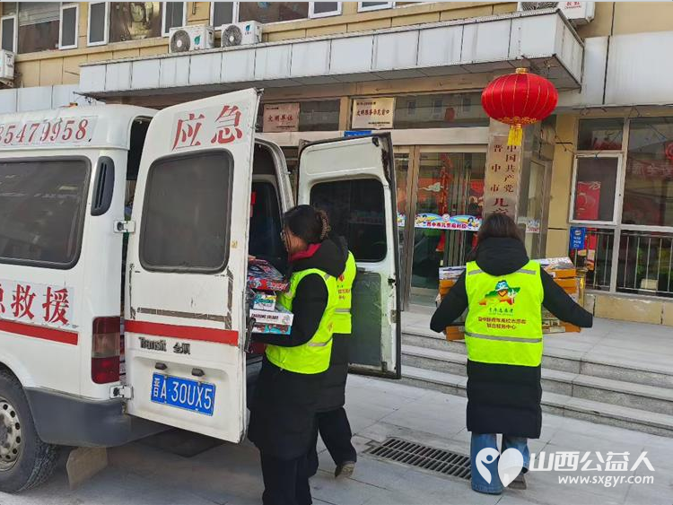 晋中新青年高校志愿者联合服务中心组织志愿者新春走基层慰问福利院儿童 - 第8张 - 山西公益人 晋中新青年高校志愿者联合服务中心组织志愿者新春走基层慰问福利院儿童 - 第8张