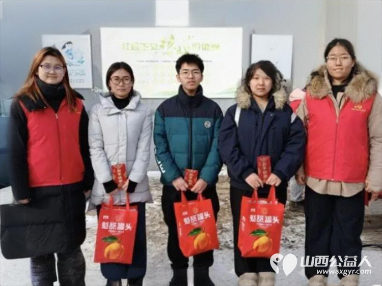 爱心接力·逐梦启航|忻州市爱心公益协会暖心助学为长期帮扶的三位大学生送去新春关怀与助学支持每人1000元 - 第6张 - 山西公益人 爱心接力·逐梦启航|忻州市爱心公益协会暖心助学为长期帮扶的三位大学生送去新春关怀与助学支持每人1000元 - 第6张