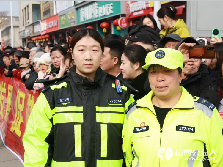 晋中市太谷区心连心志愿者协会安保志愿者参加2026年晋中市太谷区元宵节民间社火展演安全保障工作 - 第8张