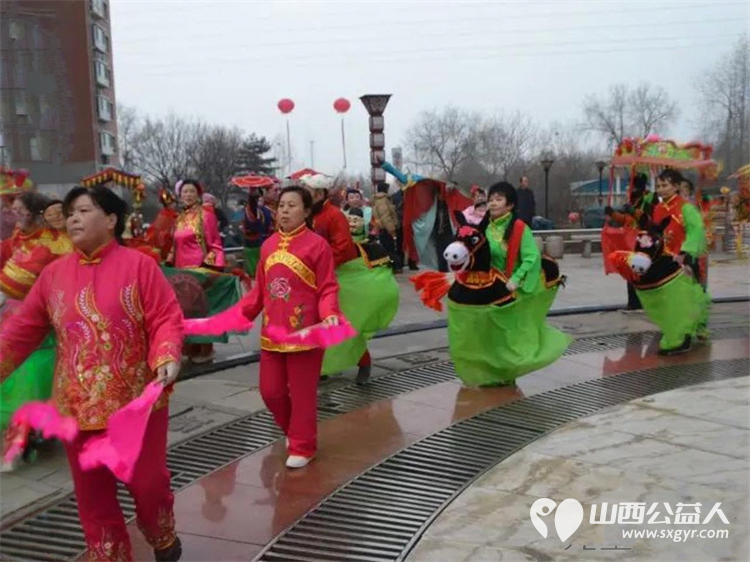 浓浓邻里情喜乐闹元宵 太原市小店区平阳路街道滨东社区举办元宵节闹红火主题活动现场煮元宵猜灯谜吸引居民们踊跃参与 - 第9张 - 山西公益人 浓浓邻里情喜乐闹元宵 太原市小店区平阳路街道滨东社区举办元宵节闹红火主题活动现场煮元宵猜灯谜吸引居民们踊跃参与 - 第9张