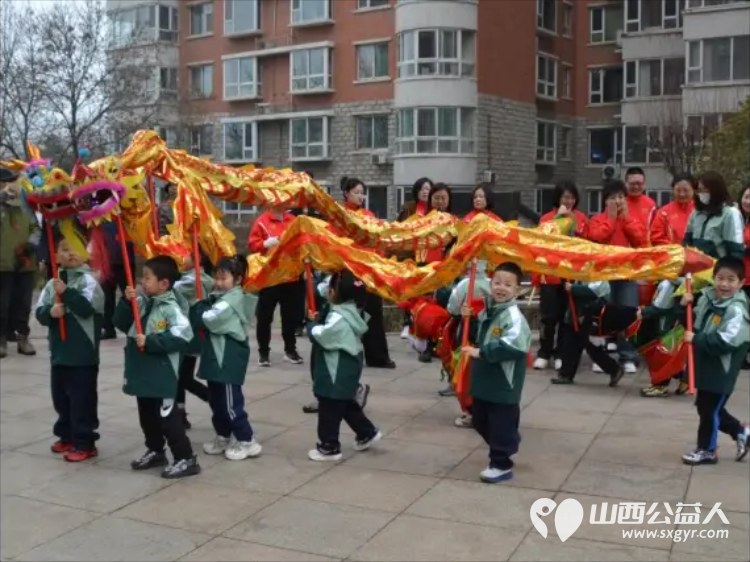 浓浓邻里情喜乐闹元宵 太原市小店区平阳路街道滨东社区举办元宵节闹红火主题活动现场煮元宵猜灯谜吸引居民们踊跃参与 - 第6张 - 山西公益人 浓浓邻里情喜乐闹元宵 太原市小店区平阳路街道滨东社区举办元宵节闹红火主题活动现场煮元宵猜灯谜吸引居民们踊跃参与 - 第6张