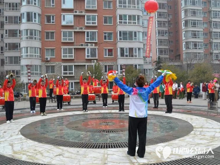 浓浓邻里情喜乐闹元宵 太原市小店区平阳路街道滨东社区举办元宵节闹红火主题活动现场煮元宵猜灯谜吸引居民们踊跃参与 - 第3张 - 山西公益人 浓浓邻里情喜乐闹元宵 太原市小店区平阳路街道滨东社区举办元宵节闹红火主题活动现场煮元宵猜灯谜吸引居民们踊跃参与 - 第3张