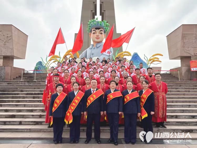 欢欢喜喜闹元宵温情满满暖人心----武乡县太东社区元宵节组织工作人员和志愿者民俗游街、文艺展演、光荣院慰问等活动让年味更浓温情更足 - 第1张