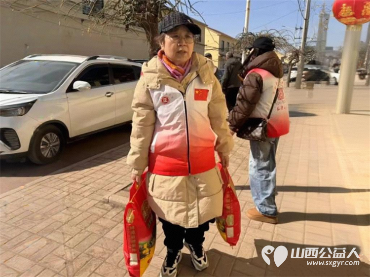 新春送温暖爱心进百家--长治市正能量公益协会潞州区办事处、志愿服务团队一队2026暖冬行动上党慰问为当地困难家庭送去新春祝福与生活物资 - 第16张