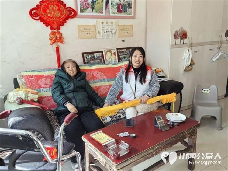 新春送温暖爱心进百家--长治市正能量公益协会潞州区办事处、志愿服务团队一队2026暖冬行动上党慰问为当地困难家庭送去新春祝福与生活物资 - 第11张