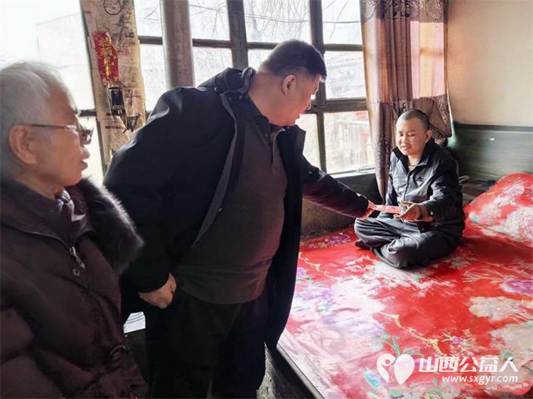 太原圣和风湿病医院、道易堂公司赴静乐县联合当地红十字会开展爱心捐赠与慰问活动 - 第3张