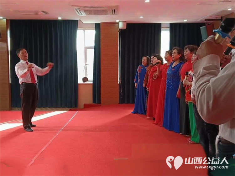 欢歌贺新春温情暖桑榆----临汾市文明交通志愿者协会组织志愿者走进久福园颐养中心开展银龄送春慰问演出 - 第3张
