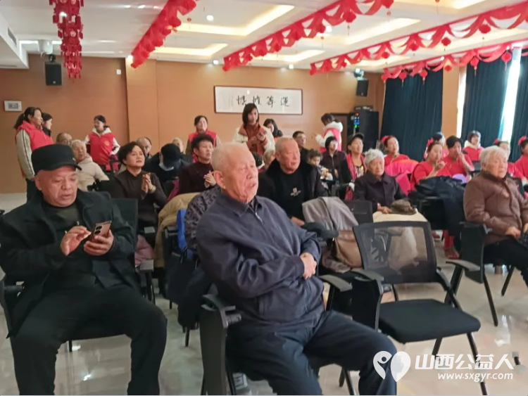 欢歌贺新春温情暖桑榆----临汾市文明交通志愿者协会组织志愿者走进久福园颐养中心开展银龄送春慰问演出 - 第6张