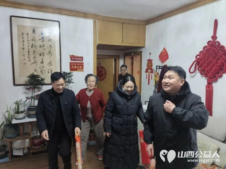 临汾市文明交通志愿者协会党支部开展“年底大盘点.慰问暖心春”主题党日活动 - 第3张