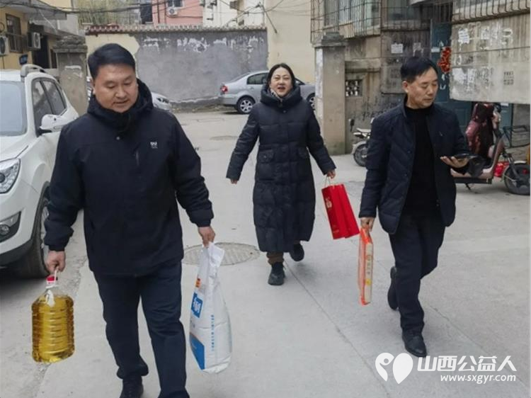 临汾市文明交通志愿者协会党支部开展“年底大盘点.慰问暖心春”主题党日活动 - 第4张