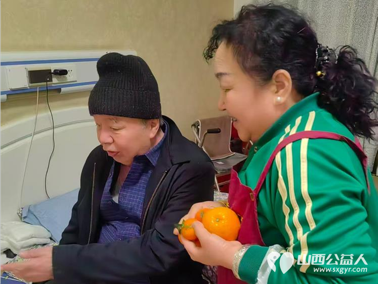 太原市志愿者小分队志愿者们带着慰问品等物资来到享堂养老院有序开展服务 - 第6张