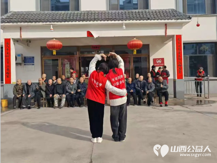 情暖元宵爱满夕阳 长治圆梦公益组织志愿者走进潞城颐福敬老院捐赠生活物资陪伴老人们共度传统佳节 - 第12张