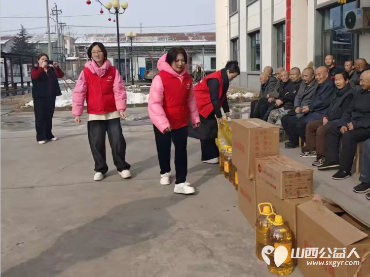 情暖元宵爱满夕阳 长治圆梦公益组织志愿者走进潞城颐福敬老院捐赠生活物资陪伴老人们共度传统佳节 - 第21张