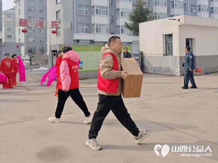 情暖元宵爱满夕阳 长治圆梦公益组织志愿者走进潞城颐福敬老院捐赠生活物资陪伴老人们共度传统佳节 - 第25张