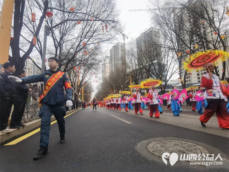 金马迎春闹元宵蓝天守护保平安｜吕梁蓝天救援圆满完成吕梁市元宵节秧歌展演应急保障任务 - 第2张