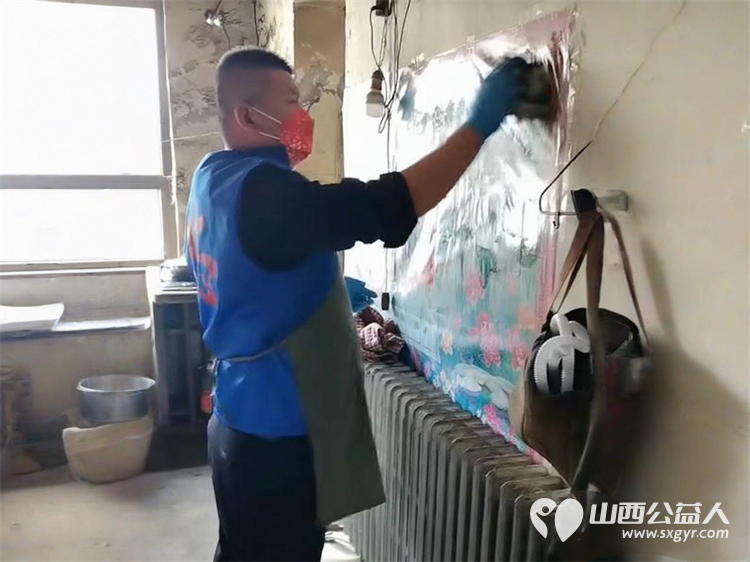 情暖桑榆爱在生辰----长治市小雨点公益协会思源分会银发庆生公益活动为屯留岗上村三位行动不便的孤寡老人 张文堂、周连喜、周存根举办了一场生日喜宴 - 第3张