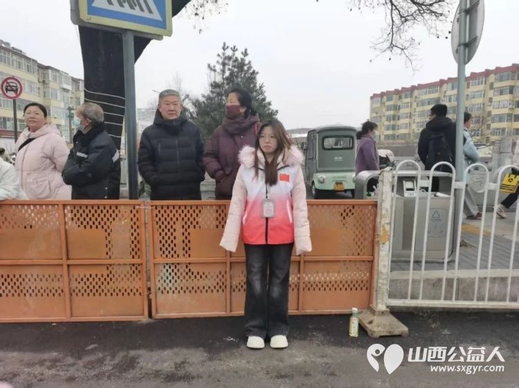 金马奔腾闹元宵志愿助力暖人心 长治市正能量公益协会全程参与志愿服务2026年金马奔腾闹元宵民间非遗文艺展演活动 - 第11张