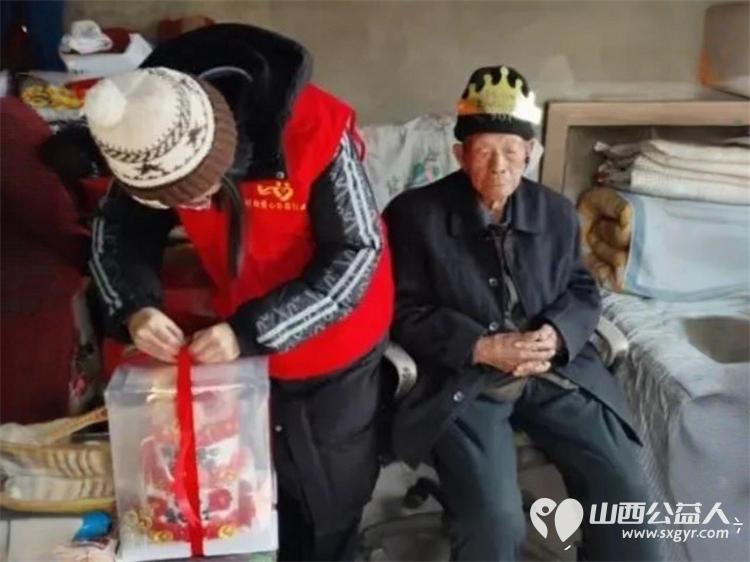 除夕暖山行·爱心不打烊----忻州市爱心公益协会除夕送福为九旬老人过人生第一个被陪伴的生日 - 第22张