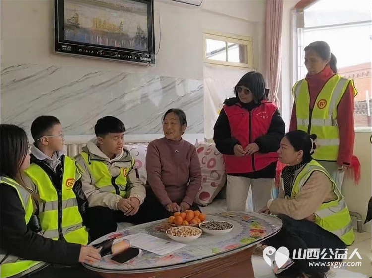 新春慰问行善者文明新风润文水 文水县爱心帮扶志愿者协会组织志愿者走访慰问了成兆娥、王忠阳、梁瑛三位行善者代表为他们送上新春的祝福与社会的关怀 - 第5张 - 山西公益人 新春慰问行善者文明新风润文水 文水县爱心帮扶志愿者协会组织志愿者走访慰问了成兆娥、王忠阳、梁瑛三位行善者代表为他们送上新春的祝福与社会的关怀 - 第5张