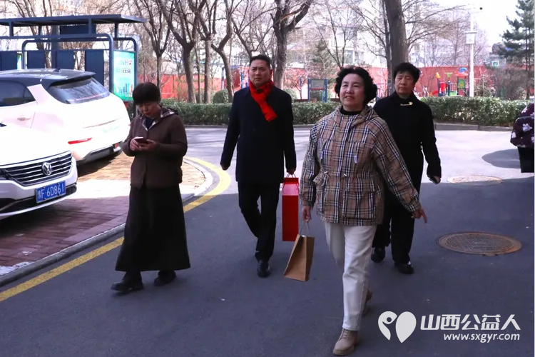 学雷锋做志愿…共同奋进“十五五”山西.省城学雷锋志愿服务总团、太原市关爱下一代志愿者协会举办学雷锋日活动宣传展示慰问老兵 - 第26张