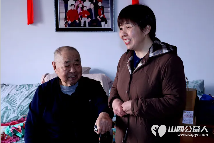 学雷锋做志愿…共同奋进“十五五”山西.省城学雷锋志愿服务总团、太原市关爱下一代志愿者协会举办学雷锋日活动宣传展示慰问老兵 - 第25张